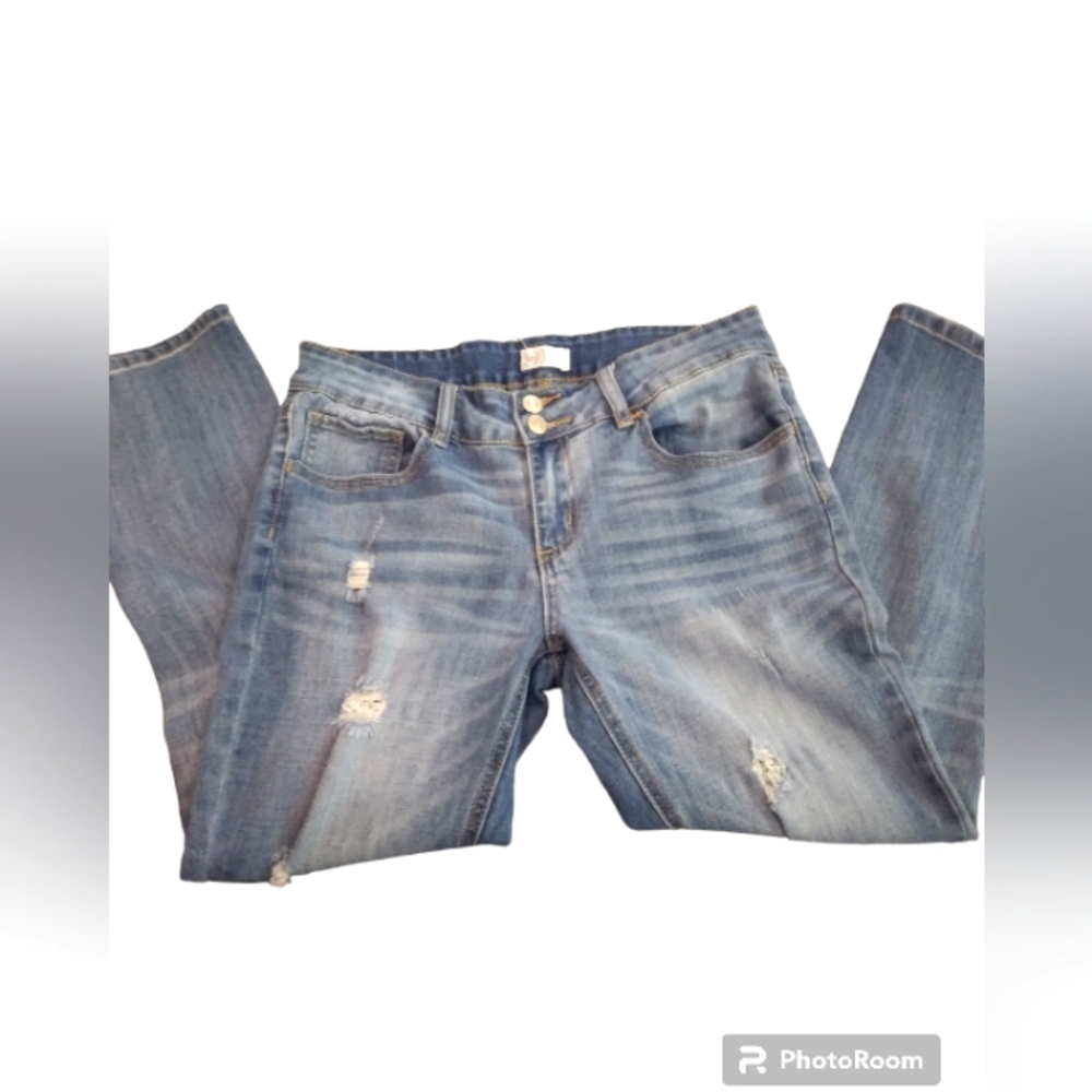 So Brand. Women Capri Jeans. Size 11 Juniors.